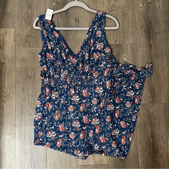 NWT Loft Jumpsuit - Picture 4 of 4